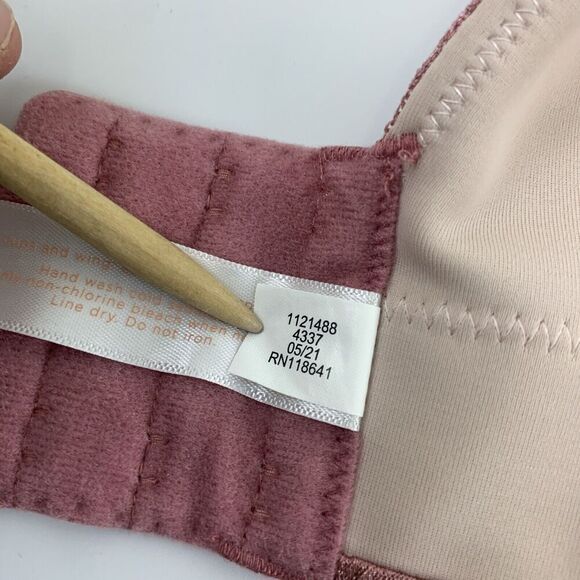 Cacique Invisible Lace Backsmoother Lightly Lined Balconette Bra Pink Size 40 DD - Picture 10 of 12